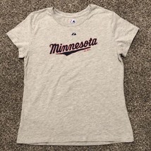 Minnesota Twins Majestic Women&#39;s Large Gray T-Shirt - £7.88 GBP