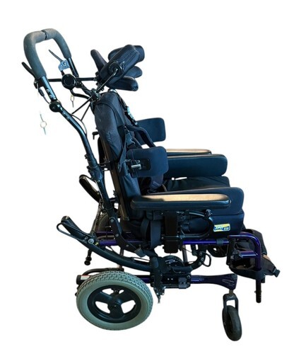 Quickie Iris Tilt-In-Space Manual Wheelchair w/ Jay Zip Seat & Back System Youth Item image 3
