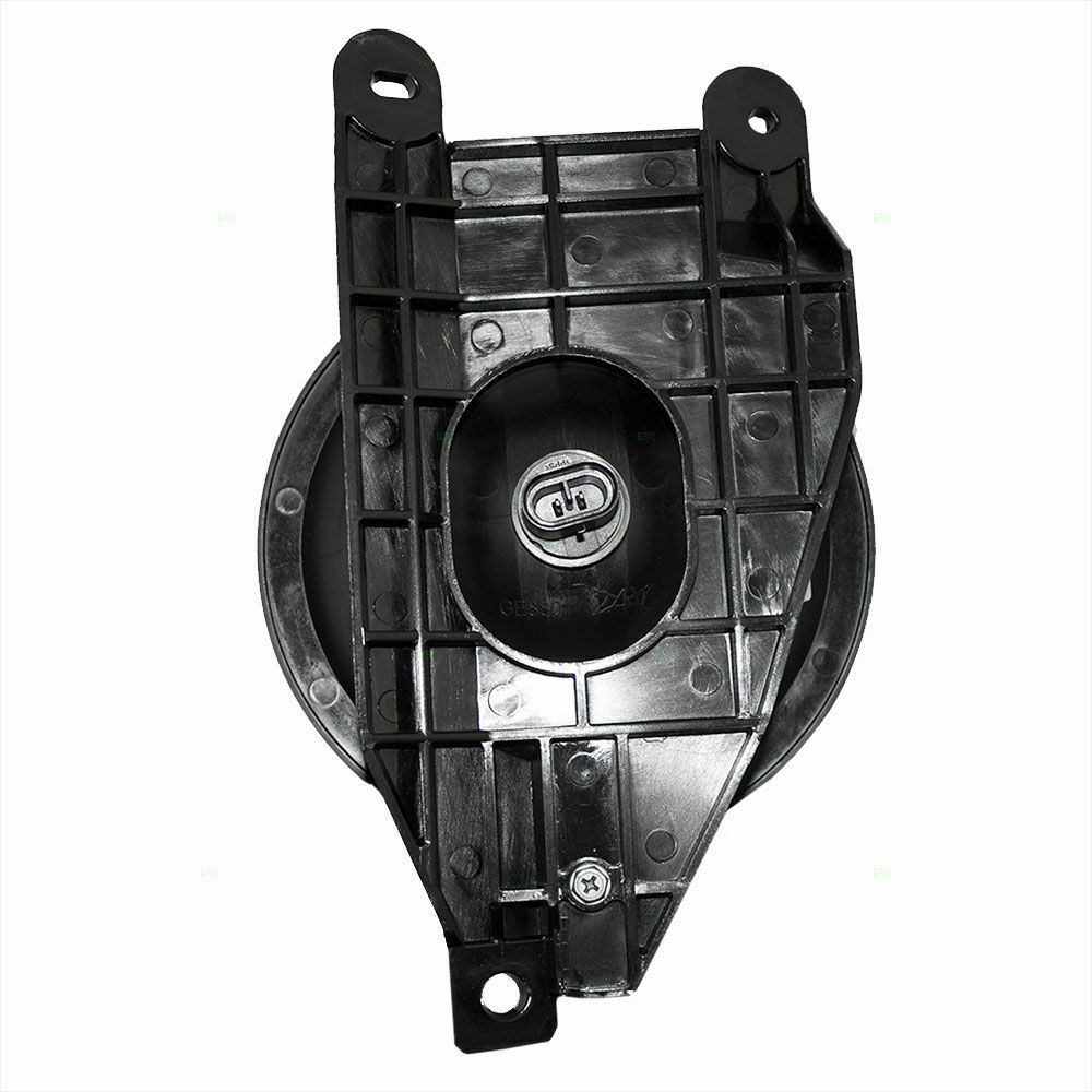 thumbnail image 2 of Pair Of Front Fog Lights For 2004-2007 Toyota Highlander – Halogen With Bulbs, DOT/SAE 2 of 4