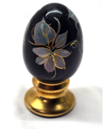 Vintage FENTON Hand Painted &amp; SIGNED Glass Egg Paperweight Decor Piece #... - $82.15 CAD