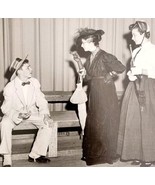 1957 Real Photo Maskeraders Maskers Play Theater Im A Fool Manchester HS... - €34,10 EUR