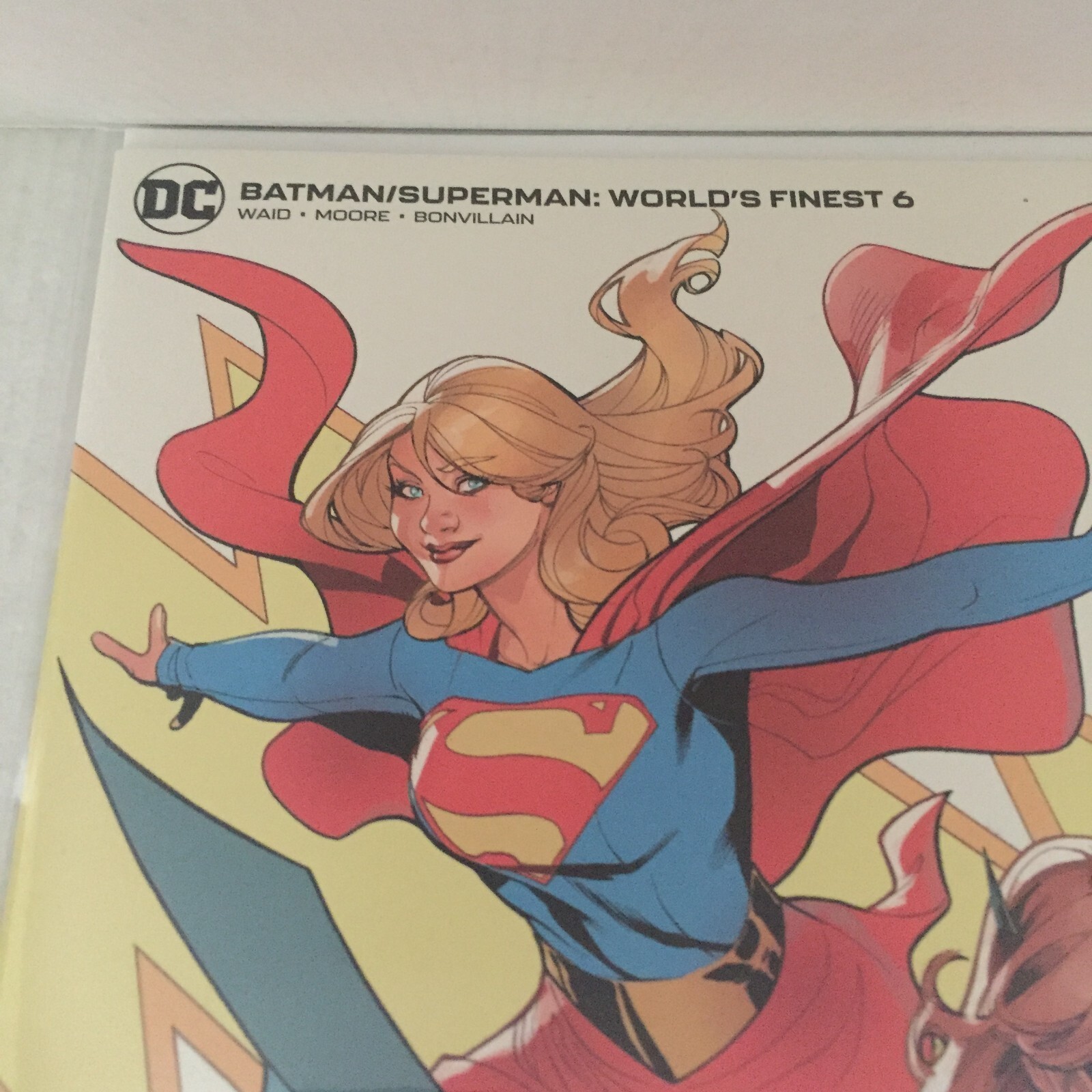 2022 DC Comics Batman/Superman Worlds Finest Dodson Supergirl & Batgirl Variant Item image 2