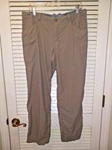 Mountain Hardwear Womens Khaki Lightweight Pants Size 10 (Inseam 29&quot;) Nylon - $23.95