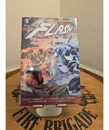 The Flash, Volume 6: Out of Time Hardcover First Printing - $278.39 MXN