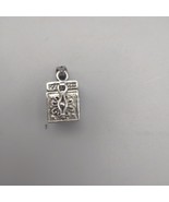 Vintage Sterling Silver Prayer Box Treasure Box Pendant Floral Charm Pen... - $429.30 MXN