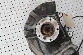 04-06 BMW E60 E61 525 528 530 535 545 550 FRONT RIGHT HUB KNUCKLE ASSY R729 - $114.39