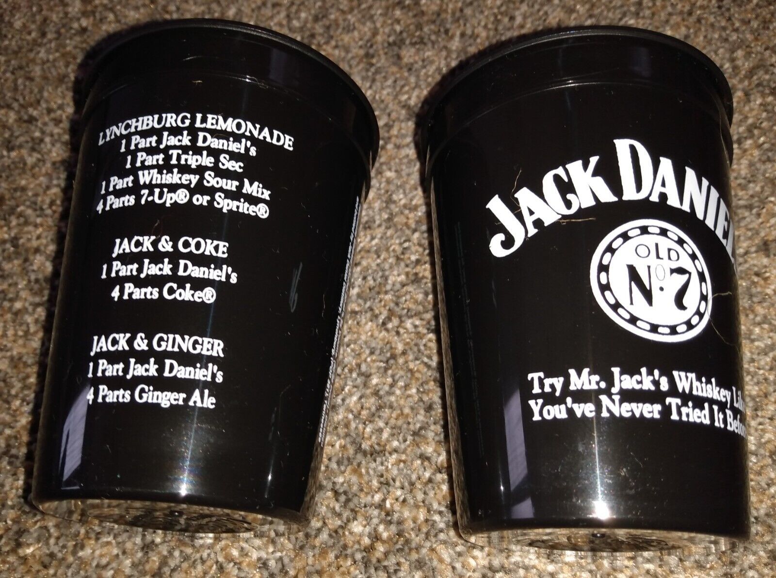 LOT OF 2 - 10 Oz Black Jack Daniel&#39;s Cup Plastic NEW! - $2.00