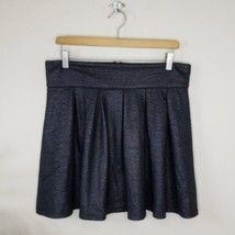 Freeway | Textured Black Pleated Skirt, size large - $17.79