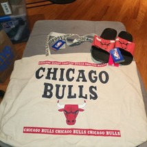 NEW NBA Chicago Bulls Sport Slide Sandals  MEN&#39;S SIZE L (11/12) plus bonus bag - £23.58 GBP