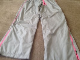 Danskin Now Women&#39;s Gray Pink Wind Breaker Track Pants Size Large - £23.65 GBP