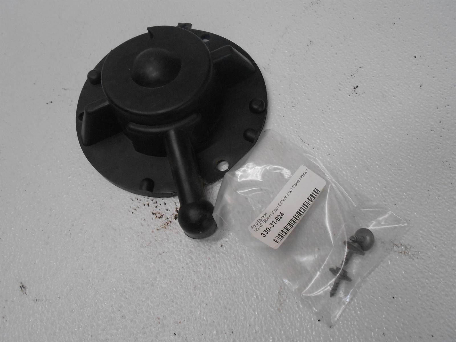 2006 ford escape HVAC Blower Motor COver Inlet Case Heater AC - $27.99
