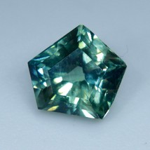 Natural Green Sapphire | Freeform Cut | 6.02x5.95 mm | 0.94 Carat | Engagement R - £503.59 GBP