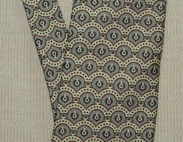 Barneys New York USA Neck Tie/Necktie Silk Gray Beige 58&quot;x3.75&quot; unique p... - $13.49