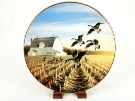 &quot;Canada Geese in the Autumn Field&quot;, 1988 Plate, WL George, By Lynn Kaatz, #3520A - $12.69