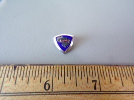 Vintage Amway Pin - $276.49 MXN