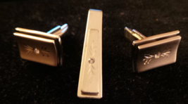 Vintage Silvertone &amp; Crystal Cuff Links and Tie Bar, floral design 1970&#39;... - $10.00