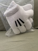 Disney Parks Mickey Mouse Plush Mitts NEW