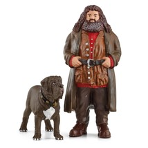 Schleich Wizarding World of Harry Potter 2-Piece Set with Hagrid & Fang Figurine - £32.76 GBP