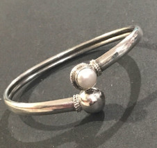 Vintage  Sterling Silver Pearl Cuff Bracelet  Cable Size 71/2 - £67.86 GBP