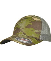 Flexfit by Yupoong Multicam Trucker Mesh Cap 6511MC Tropical - $328.35 MXN
