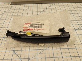 Toyota 69211-06060-C0 Exterior Door Handle Gloss Black Left Rear LH RR - $879.46 MXN