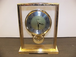Howard Miller Mantle Clock Gold Brass Glass Spinning Movement Vintage Desk  - £107.30 GBP