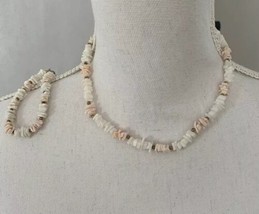 Vtg Shell Chips Necklace &amp; Bracelet White Pink Coral Gold Tone Bead Beach Surfer - £18.19 GBP