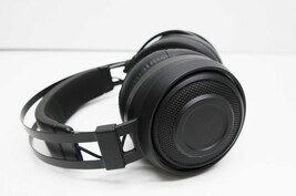 Razer Nari Essential Wireless Gaming Headset RZ04-02690100-R3U1 - Black image 5