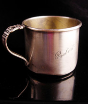 Vintage sterling Baby cup - Engraved Robert baby gift - Danish sterling - childs - £75.13 GBP