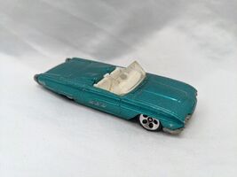 Hot Wheels 1996 Teal 63 T-Bird Convertible Toy Car 3&quot; - $13.59 CAD