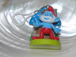Swappz The SMURFS Papa Smurf &amp; Mushroom House Plastic Key Chain - 3 x 2.... - £4.70 GBP