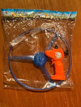 Pull and Launch Lighted Spinner Toy Blue (Taped Package) *NEW* oo1 - £6.36 GBP