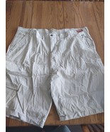 Wrangler Size 46 Khaki Shorts - £31.14 GBP