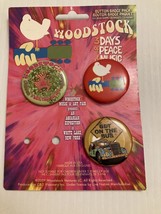 C&amp;D Visionary Licenses Products Woodstock Assorted Artworks Buttons Pins. - £11.78 GBP
