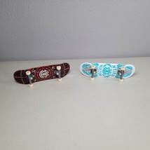 Tech Deck Fingerboard Skateboard Element Red Black &amp; Nyjah Houston Teal Lot Of 2 - £10.35 GBP