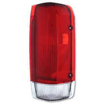 87 88 89 Ford F-150 250 Styleside Truck &amp; Bronco Tail Light Lens Assembly Right - £24.78 GBP