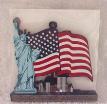 Shelia’s Statue Of Liberty &amp; Flag Ornament 2001 New - $6.99