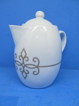 Starbucks Coffee Co. 2015 White With Scroll Design Coffee Pot With Lid - £11.85 GBP