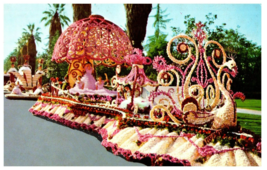 Tournament of Roses Parade in Pasadena, California Postcard - £5.49 GBP