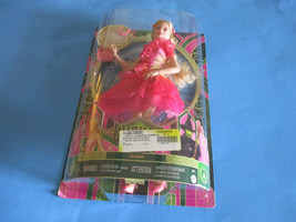 MATTEL WICKED GLINDA DOLL NEW IN PKG. 4+ QUICK SHIPPING - $44.05 CAD