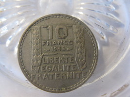 (FC-994) 1948 France: 10 Francs ( double Rim obverse ) - £2.78 GBP