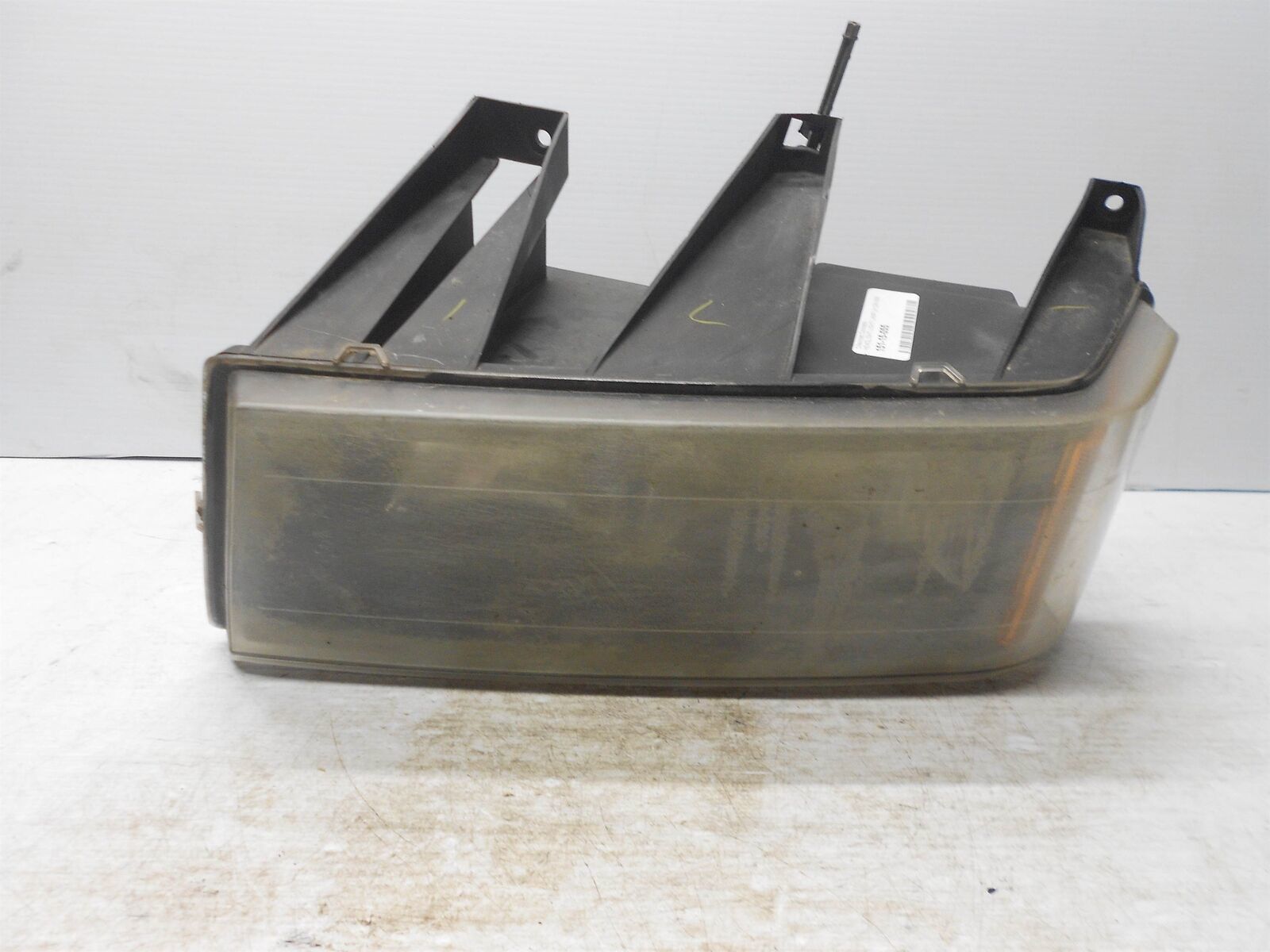 2004-2012 Chevrolet Colorado Front Left Driver LH Side Halogen Headlight... - $38.99
