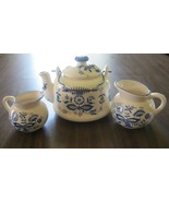 Vintage Oriental Blue and White Tea Pot with Two Creamers Wire Handel Te... - £35.20 GBP