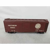 Athearn Southern SR 10065 Metal Boxcar HO - $43.17