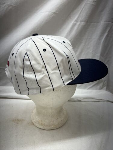 trucker hat baseball Cap Vintage Cloth Snapback Embroidered Husky Oil Cool Hat Item image 2