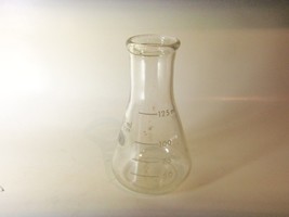 PYREX GLASS No. 5100  BEAKER  125 mL VINTAGE  USED - $14.80