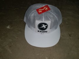 INNES Clothing Co Baseball Cap Hat Patch Logo Snapback White Mesh NOS Ad... - £19.92 GBP