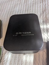 VINTAGE PIONEER SE-50 STEREO HEADPHONES WITH CASE - $19.79
