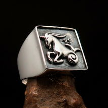 Nicely crafted Men&#39;s Zodiac Ring Star Sign Capricorn - antiqued Sterling Silver - £69.07 GBP+