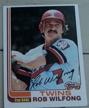 Rob Wilfong, Twins,  1982  #379 Topps Baseball Card GD COND - £0.77 GBP